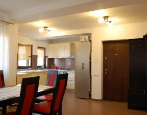 Inchiriere apartament cu 3 camere in Europa zona Eugen Ionescu