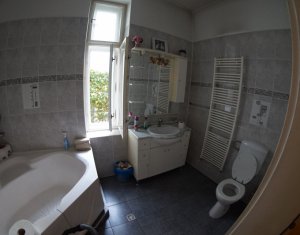 Maison 7 chambres à louer dans Cluj-napoca, zone Centru
