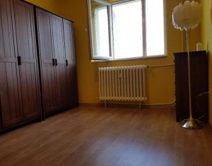 Lakás 4 szobák kiadó on Cluj-napoca, Zóna Manastur