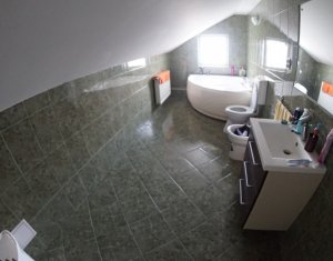 Maison 10 chambres à louer dans Cluj-napoca, zone Marasti