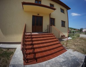 Maison 6 chambres à louer dans Cluj-napoca, zone Iris
