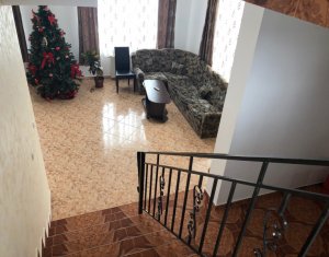 House 6 rooms for rent in Gilau