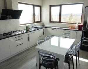 House 6 rooms for rent in Cluj-napoca, zone Someseni