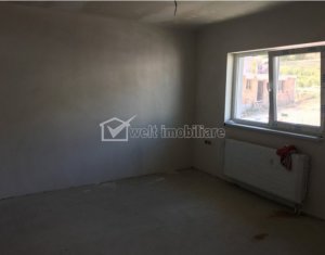 House 3 rooms for rent in Floresti