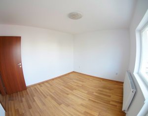 Apartament 3 camere, 86 mp + 2 balcoane, in Buna Ziua, strada Mozart