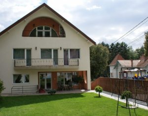 Maison 12 chambres à louer dans Cluj-napoca, zone Grigorescu
