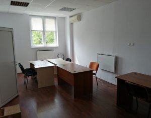 Spatiu birou, compartimentat, 52 mp, zona Piata Cipariu, servicii administrare