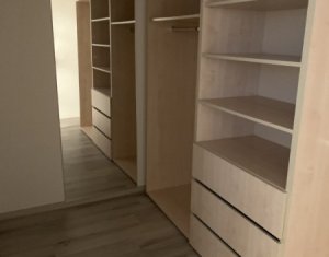 Appartement 3 chambres à louer dans Cluj-napoca, zone Centru