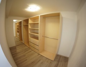 Apartment 3 rooms for rent in Cluj-napoca, zone Centru