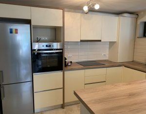 Inchiriere Apartament cu 3 camere, acces privat, 80 mp, zona Hasdeu - Platinia