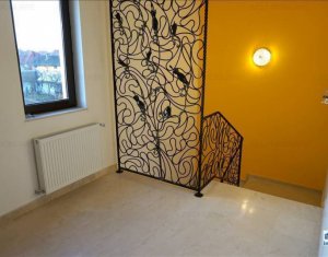 Ház 8 szobák kiadó on Cluj-napoca, Zóna Gheorgheni