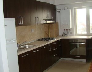 Apartment 4 rooms for rent in Cluj-napoca, zone Centru