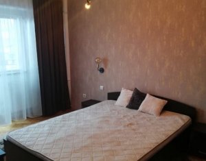 Apartment 4 rooms for rent in Cluj-napoca, zone Centru