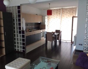 Apartament 3 camere 87mp, Zona Campului, Parcare, Gradina 