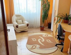 Appartement 4 chambres à louer dans Cluj-napoca, zone Marasti