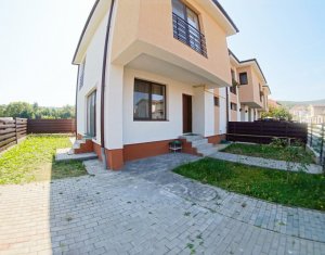 Casa in duplex, 4 camere, curte, pet friendly, parcare, zona Campului, 100mp