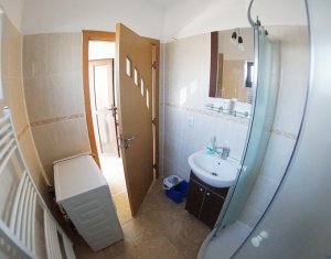 House 4 rooms for rent in Cluj-napoca