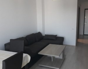 Inchiriere  apartament cu 3 camere, modern, garaj, Gheorgheni