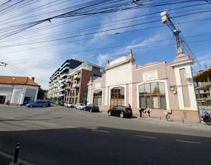 Espace Commercial à louer dans Cluj-napoca, zone Centru