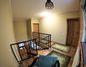 Maison 4 chambres à louer dans Cluj-napoca, zone Gruia