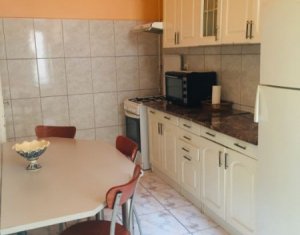 Inchiriere apartament 4 camere, 88 mp, mobilat si utilat, Piata Unirii