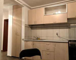 Apartament cu 1 camera, decomandat, complet mobilat si utilat, semicentral 