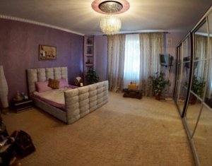 House 7 rooms for rent in Cluj-napoca