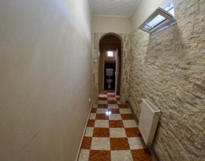 House 7 rooms for rent in Cluj-napoca