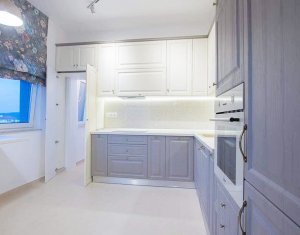 Appartement 4 chambres à louer dans Cluj-napoca, zone Buna Ziua