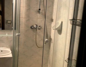 Apartament de inchiriat, 4 camere, garaj, Gheorgheni