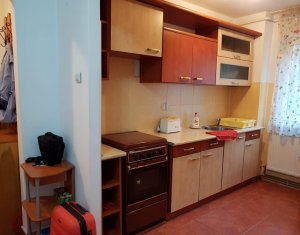 Apartament 3 camere, renovat, mobilat, utilat, balcon, garaj, Gheorgheni