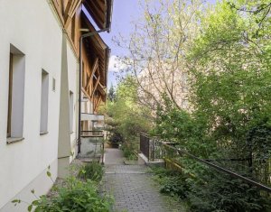 Apartament superb, ultrafinisat, 80 mp, 2 camere, Andrei Muresanu 