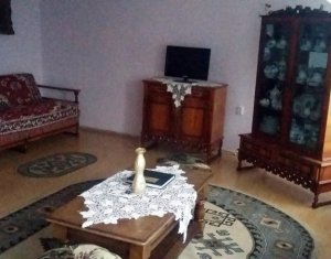 De inchiriat apartament decomandat cu 3 camere in Gheorgheni
