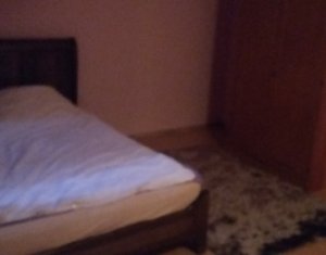 De inchiriat apartament decomandat cu 3 camere in Gheorgheni