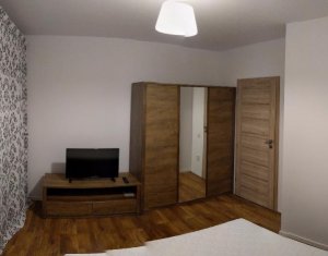 De inchiriat apartament cu 3 camere semidecomandat in Marasti