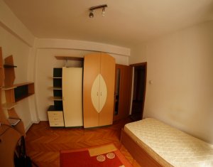 Inchiriem apartament cu 4 camere decomandate, 98 mp, in Manastur