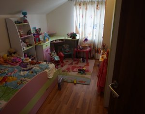 Maison 5 chambres à louer dans Cluj-napoca, zone Iris