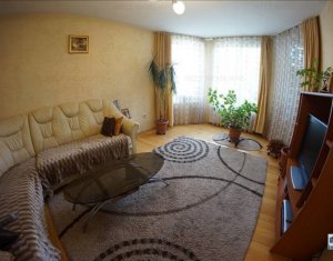 Maison 7 chambres à louer dans Cluj-napoca, zone Zorilor