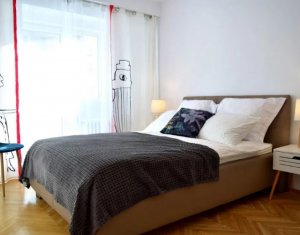 Apartment 4 rooms for rent in Cluj-napoca, zone Centru