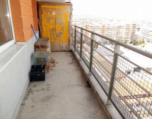 Inchiriere apartament 1 camera decomandat, 52 mp + balcon 8 mp, semicentral