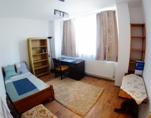 House 5 rooms for rent in Cluj-napoca