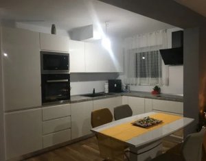 Inchiriere apartament smart cu terasa panoramica, garaj, 102 mp,  zona Vivo