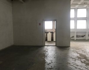 Espace Commercial à louer dans Cluj-napoca, zone Centru