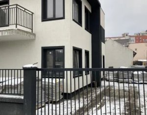 Maison 5 chambres à louer dans Cluj-napoca, zone Iris