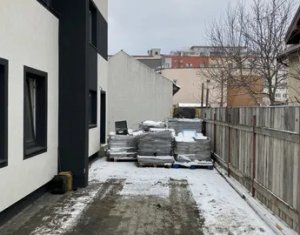 Maison 5 chambres à louer dans Cluj-napoca, zone Iris