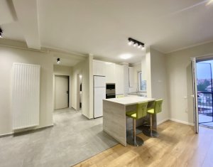 Appartement 4 chambres à louer dans Cluj-napoca, zone Intre Lacuri