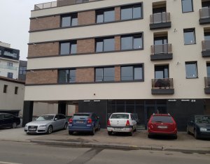 Spatiu comercial 138mp str. Paris, imobil nou, parcari in fata