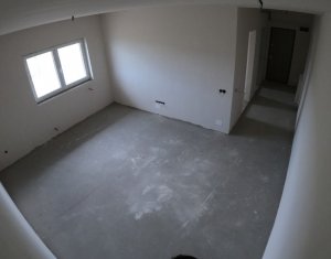 Commercial space for rent in Floresti