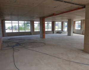 Inchiriere spatiu comercial, Someseni, strada principala, 200 mp (sau 343 mp)