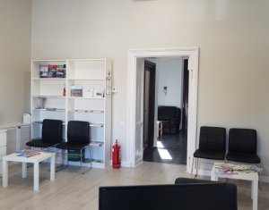 Birou 75mp 2 cam, ultracentral blvd Eroilor, piata Avram Iancu